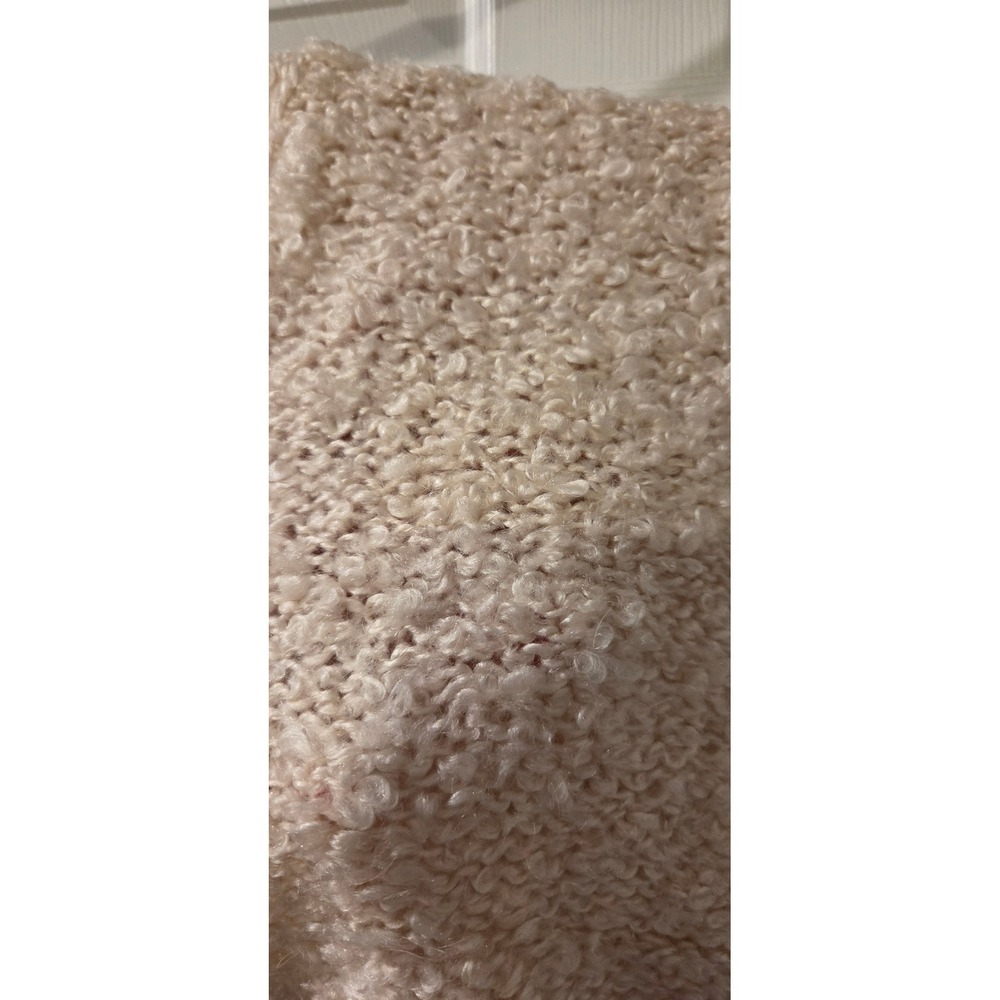 Express NWT Infinity Scarf Wool Mohair Blend Boucle Cream Beige Cozy Loop - Picture 5 of 5